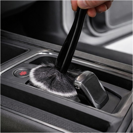 EM Automotive® Szczoteczka Precyzyjna 2 w 1 z Mikrofibrą i Pędzelkiem do Czyszczenia Wnętrza Auta -zdjęcie numer 3