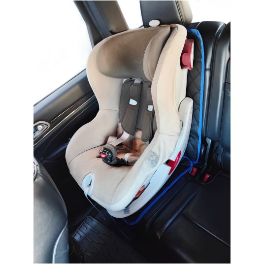 EM Automotive® Zestaw Mat Ochronnych pod Fotelik Samochodowy z Organizerem i Otworem ISOFIX -zdjęcie numer 3